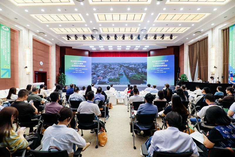 b2e038d2063a4f8c919f759d1c9c8794.jpg b2e038d2063a4f8c919f759d1c9c8794.jpg